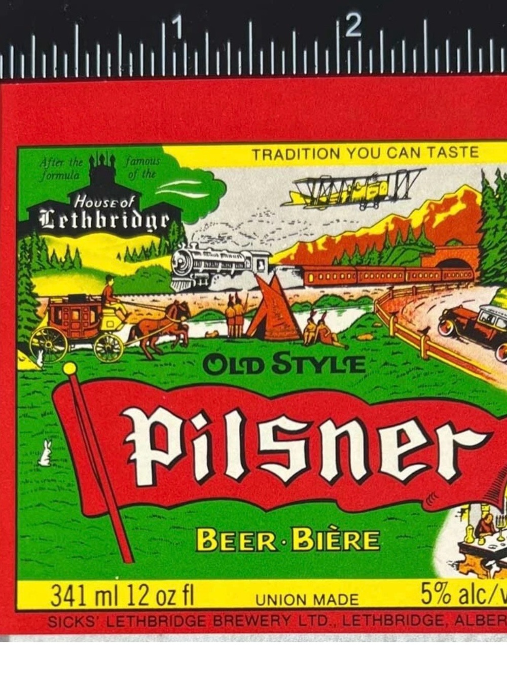 100 vintage Old Style Pilsner Beer - Red & Green labels new
